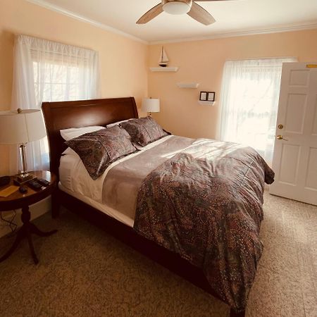 קנבנקפורט 1802 House Bed & Breakfast מראה חיצוני תמונה